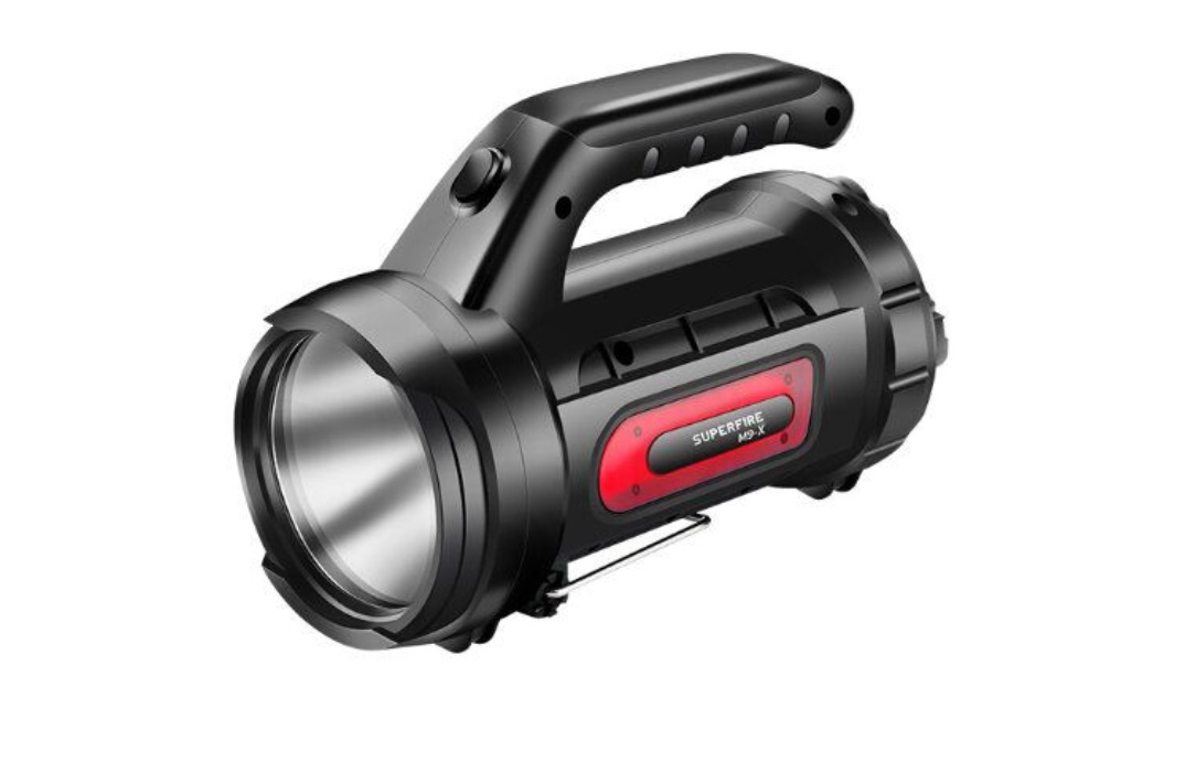 Lommelygte SUPERFIRE-M9-X; LED; 440 lm; 2x1,5 Ah batt.